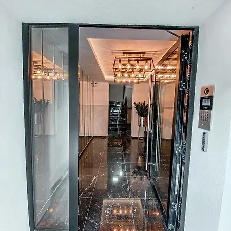 Nadjeziorna Lux Διαμέρισμα